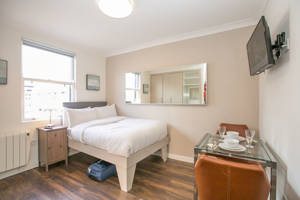 St Stephen's Green District Apartments 2