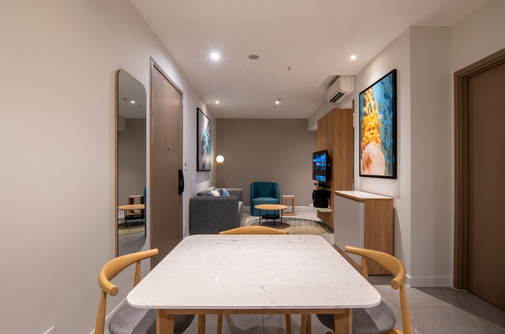 Le Places ZENITY Apartment District 1