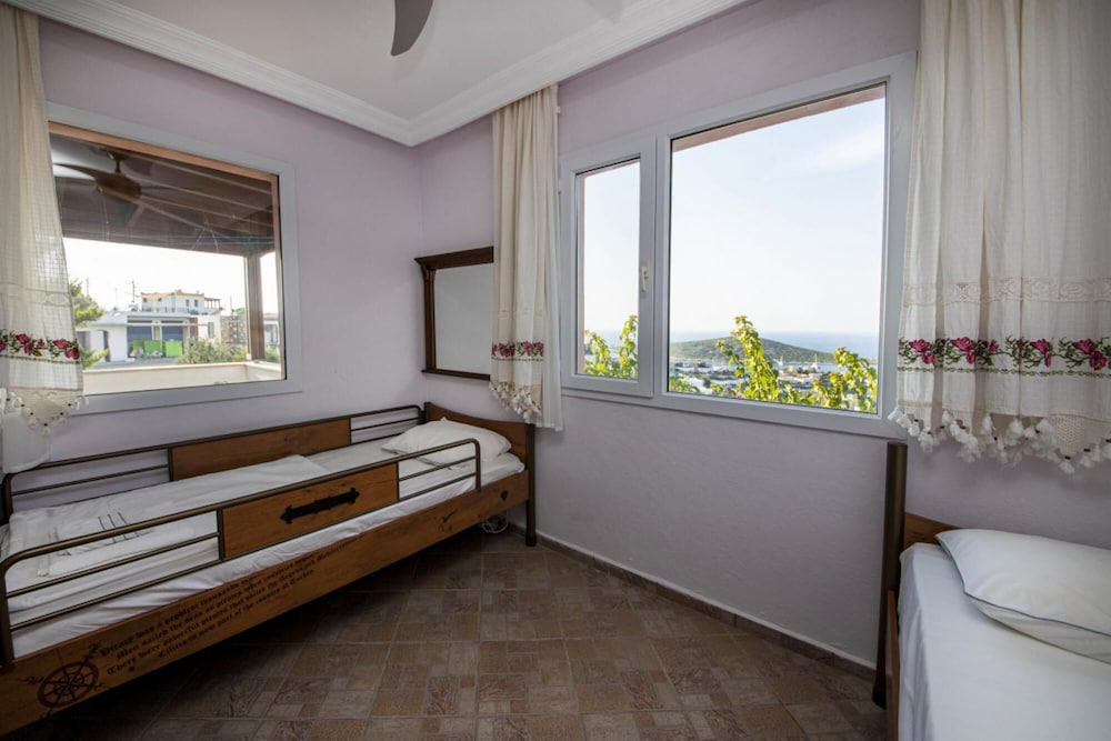 House With Amazing Sea View and Pool in Gumusluk view 3