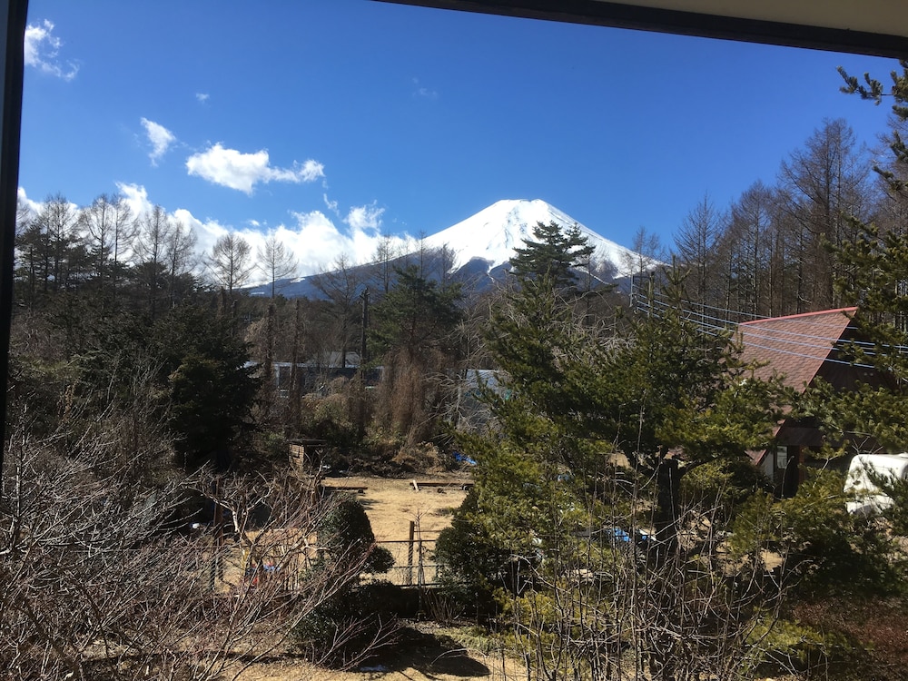 Inn Fujitomita
