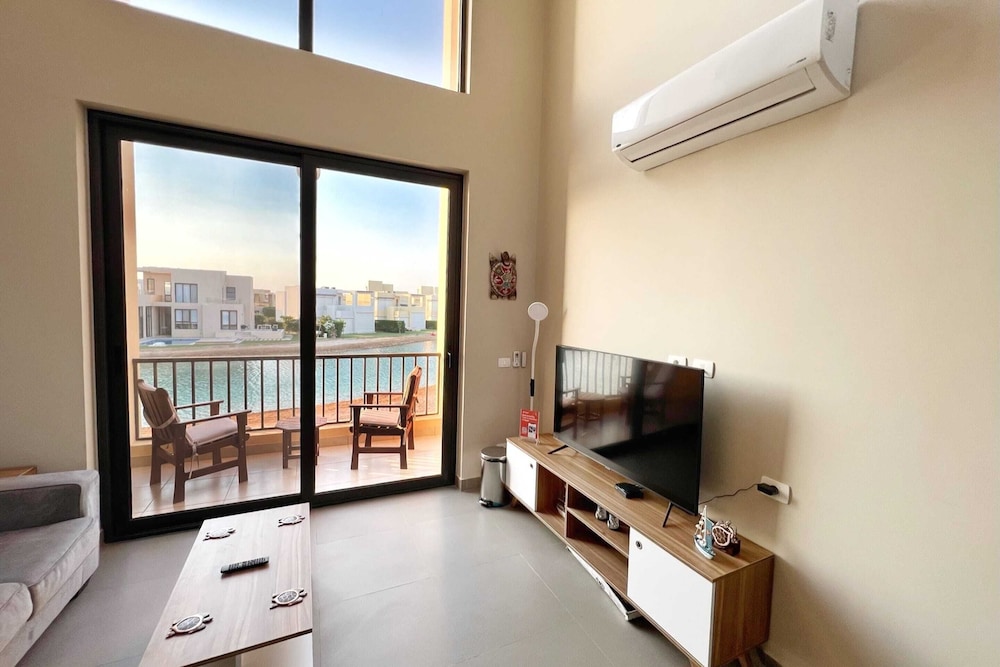 Xuru Stays I Eclectic 2 BDR Twin House @ Tawila El Gouna