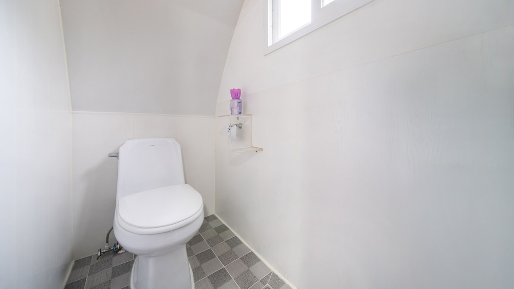 Gapeyong Fourseason Pet Glamping Caravan