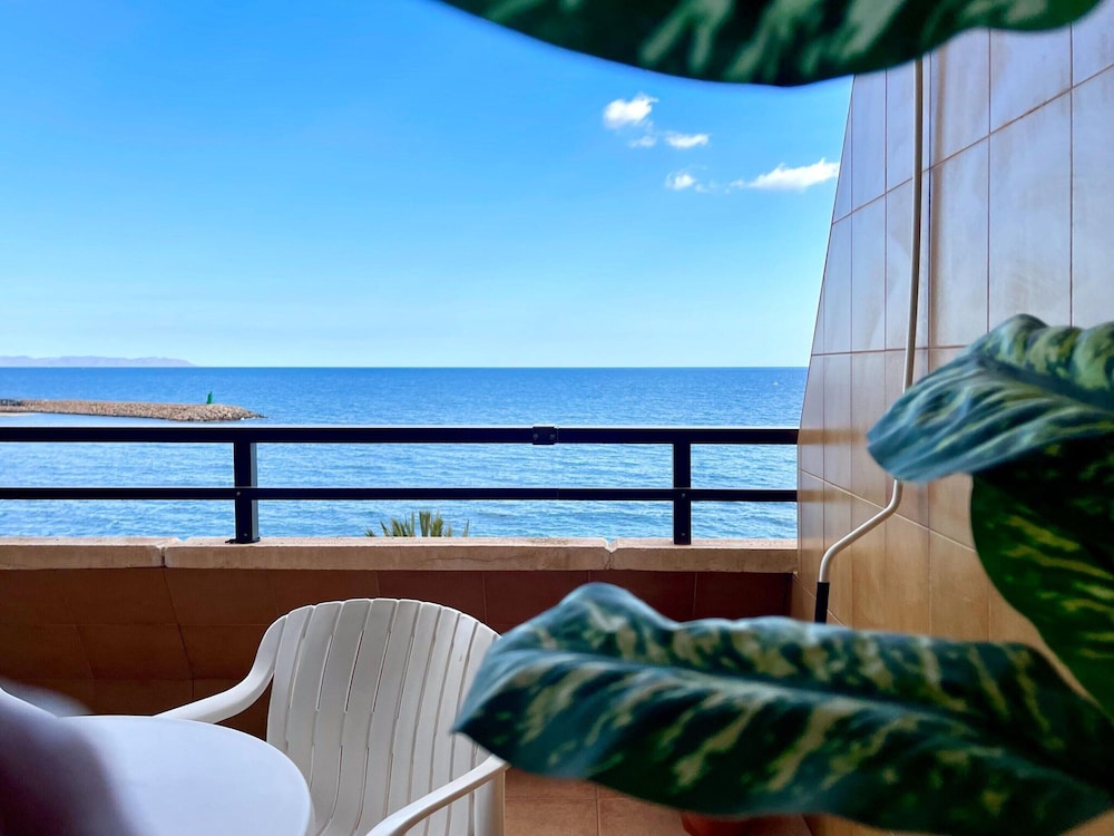 Belvilla by OYO El Balandro