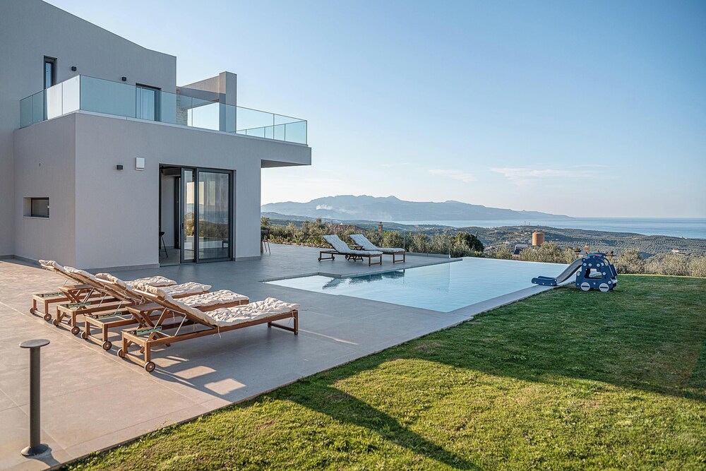 Villa Levante With Sea View view 4