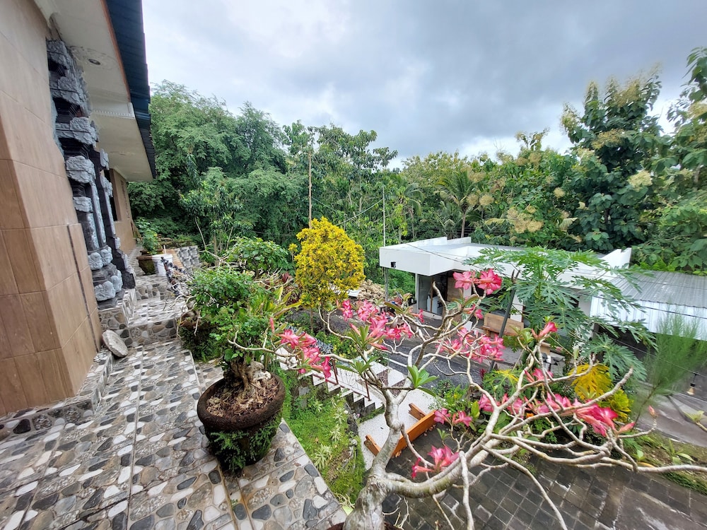 Bukit Sion Room & Tour