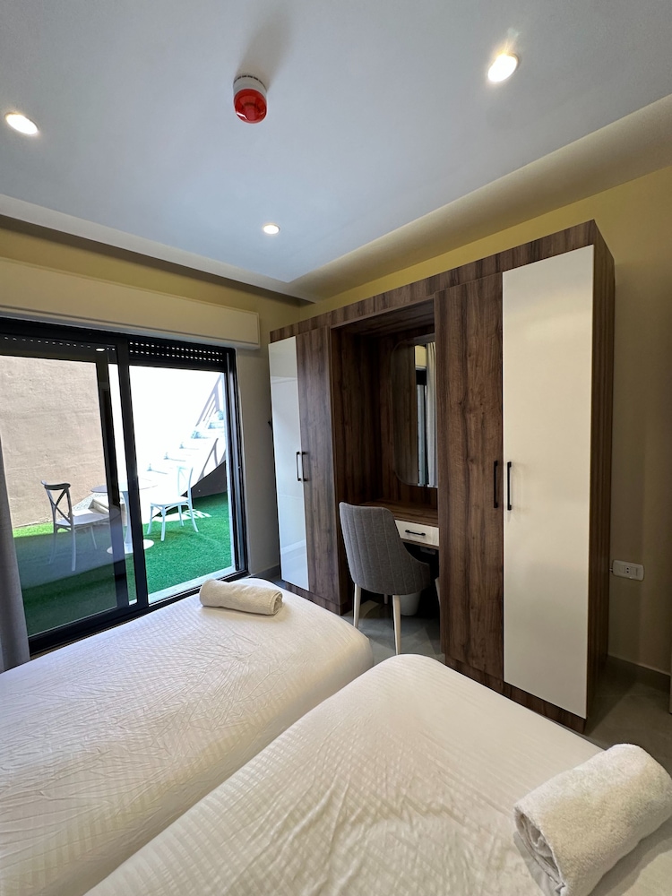Charming Amman Apartment With Garden and Balcony