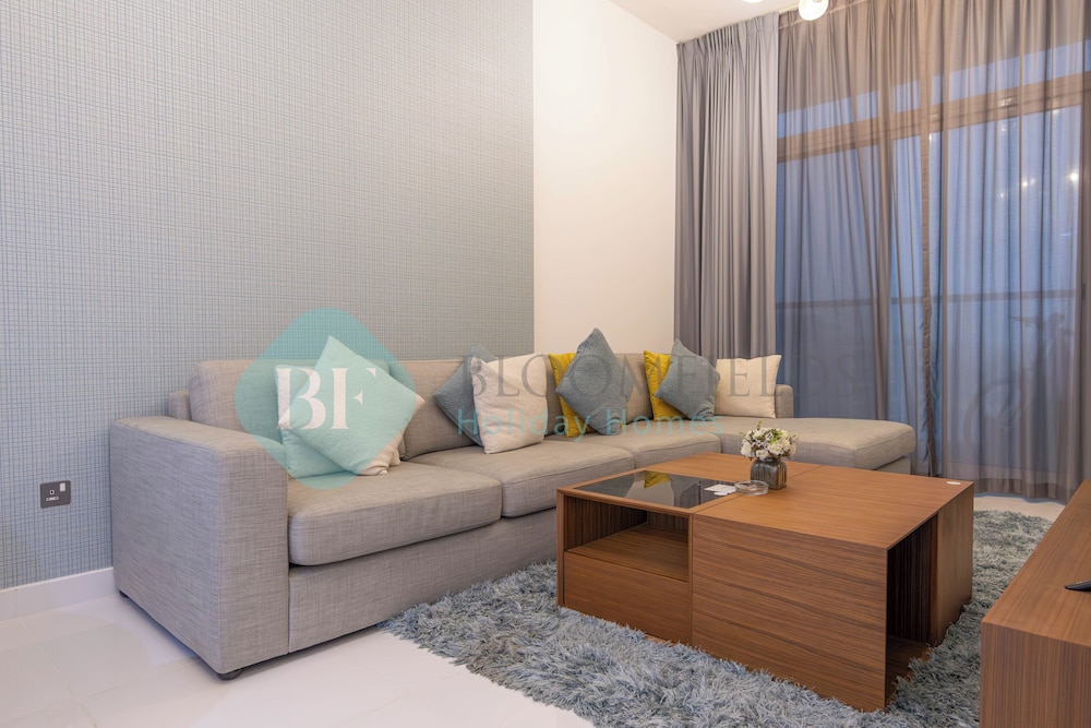 Bloomfields Modern 2BR In Arabian Gate