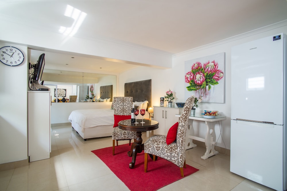 Funkey Villas