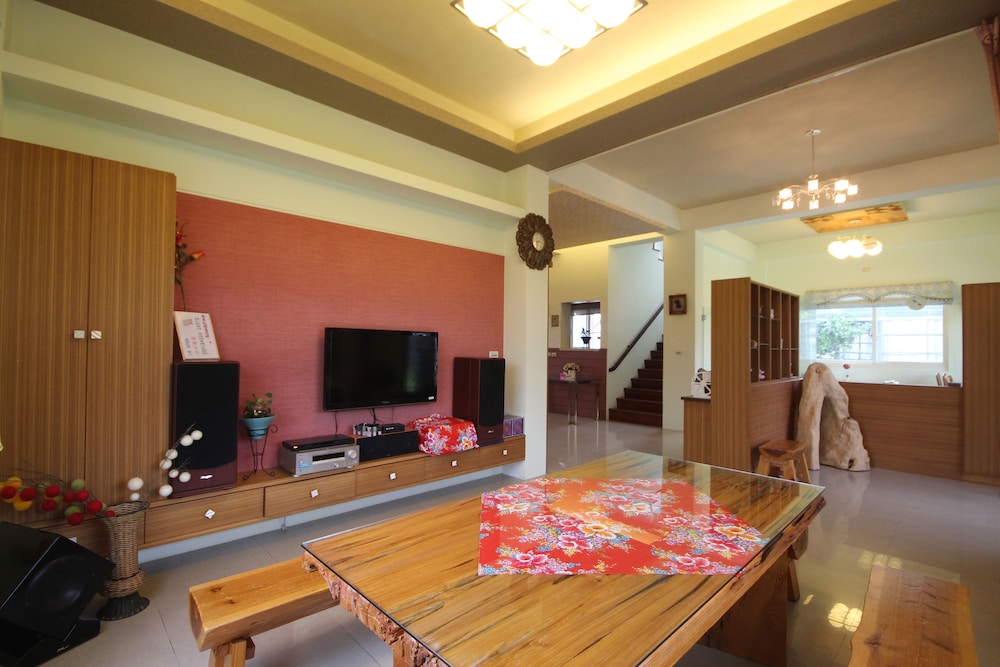Star Home