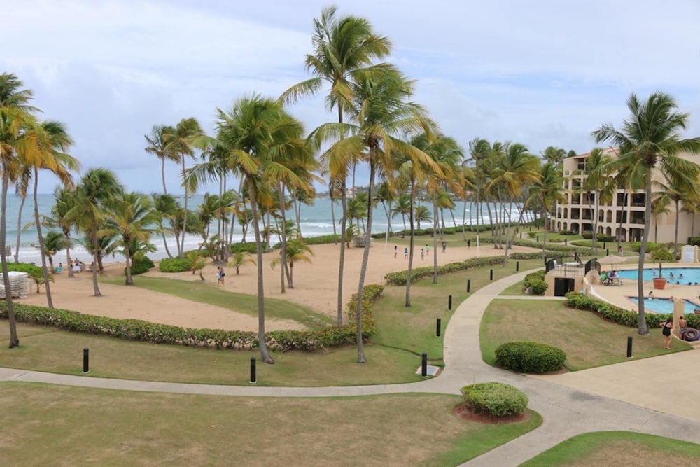 Relaxing Oceanfront and Pool View Villa in Palmas del Mar Cb228 view 3