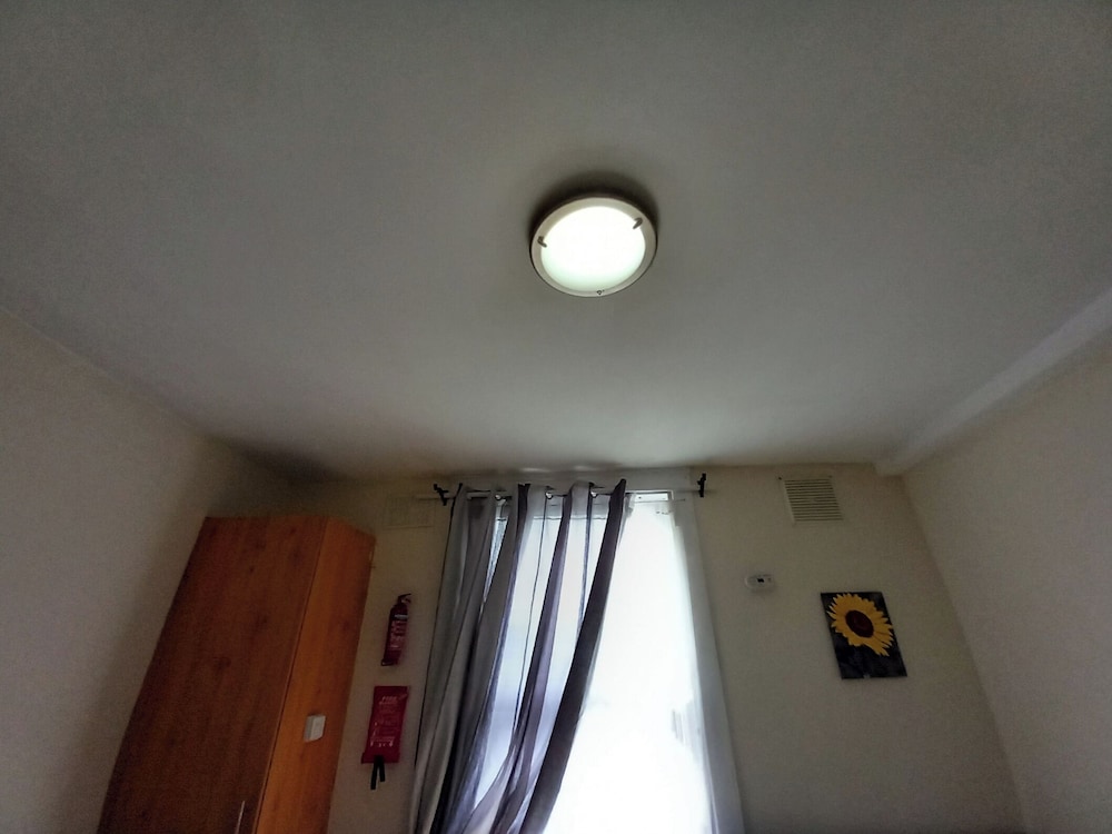 Lovely 1- Double Bed Studio in London