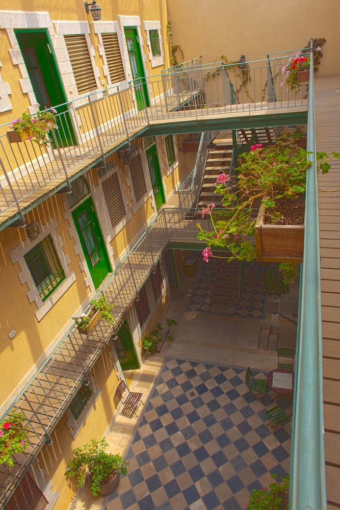 The Market Courtyard - Jerusalem Suites