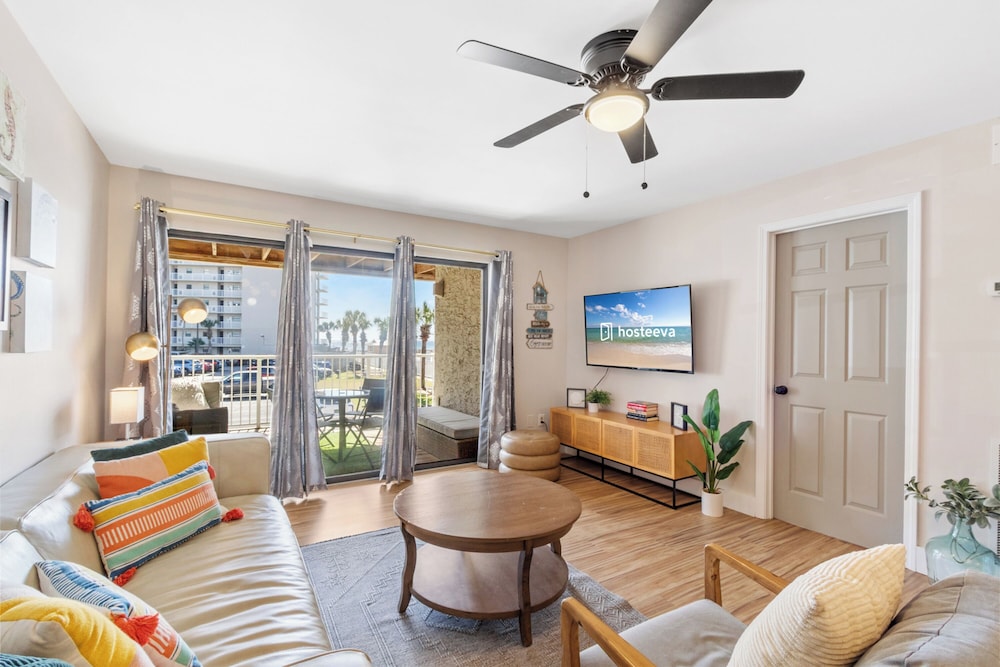 Seaside Beach & Racquet Club 2207