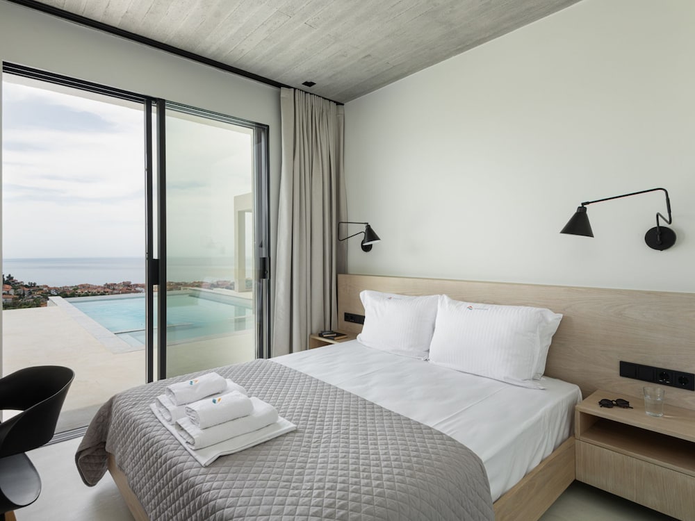 Design Villa Skioni by Halkidiki Villas