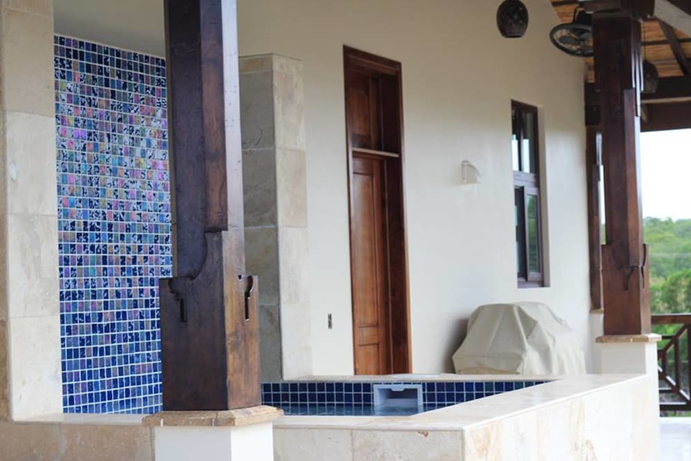 Villa Mirador view 4
