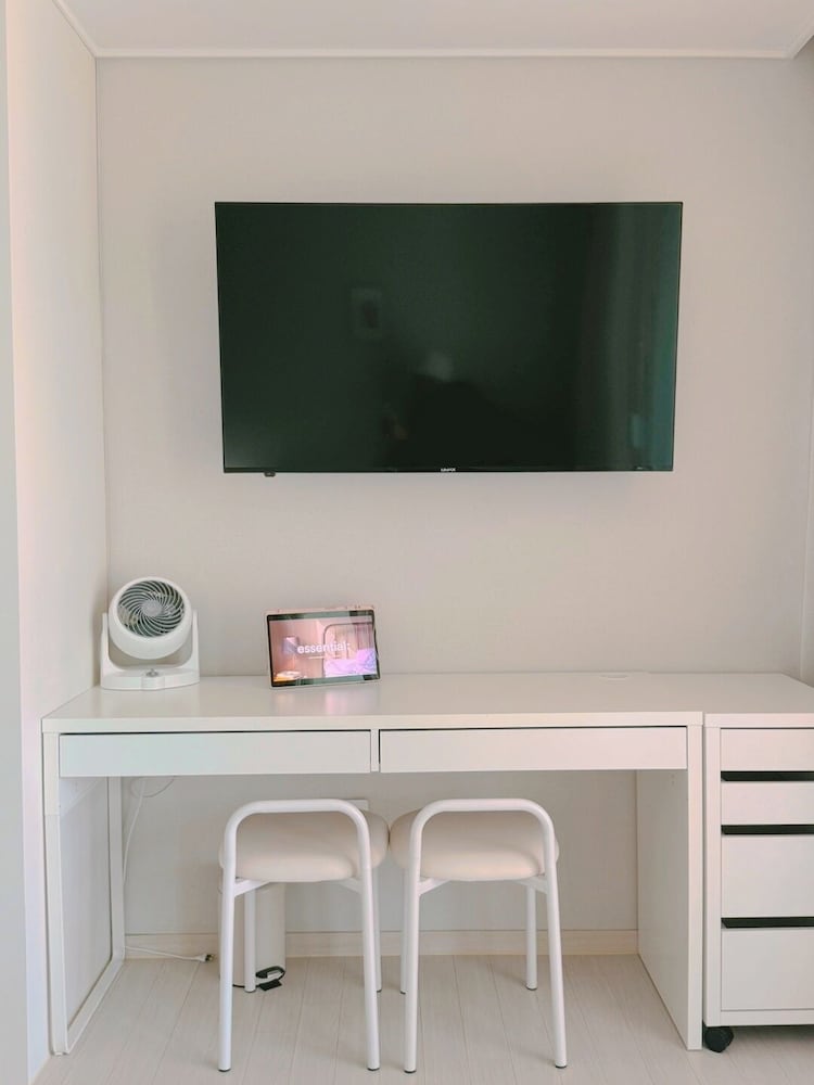 EL STAY Hotel Residence