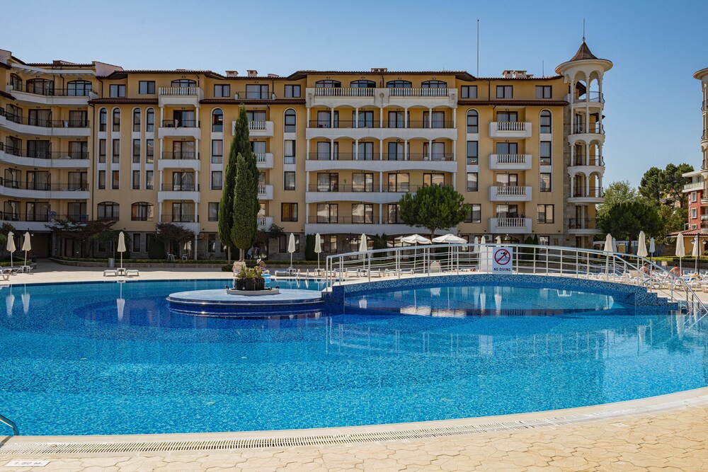 Menada Royal Sun Apartments