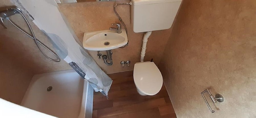 2-Rent Group Hostel Apartments EVE74