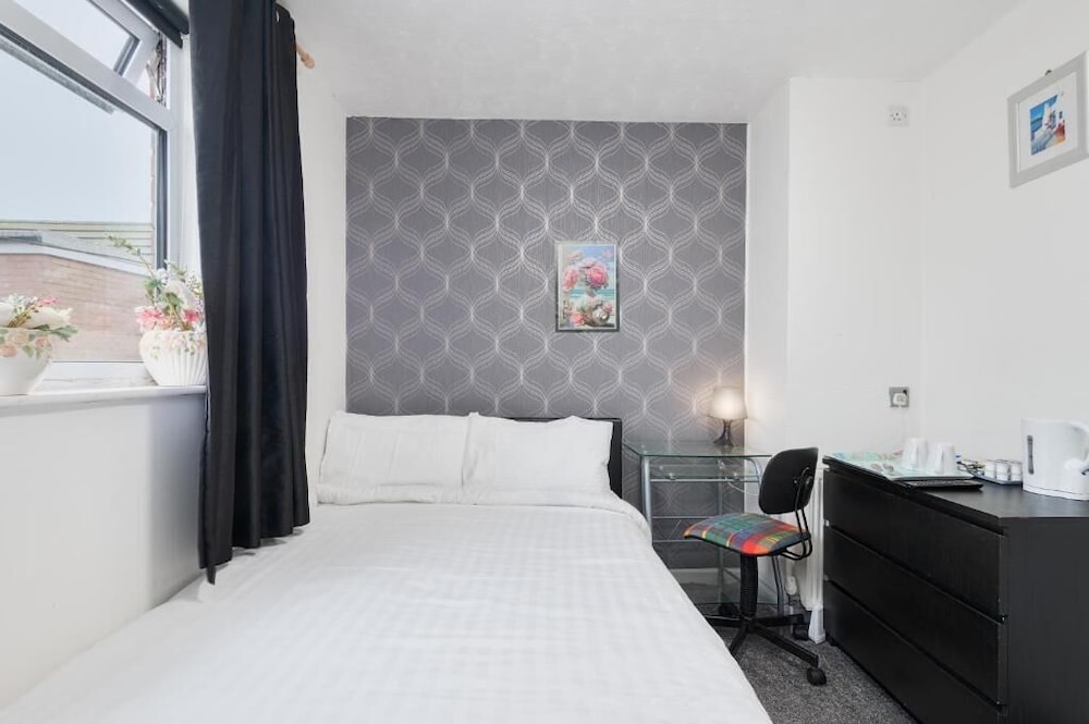 Derwent Blackpool Acommodations