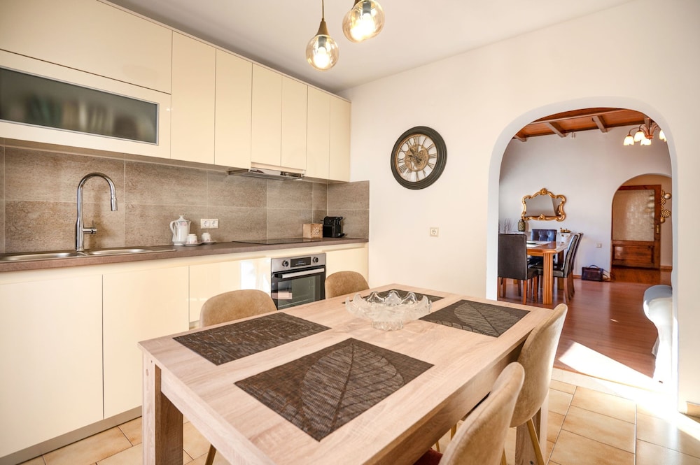 Loris Residence in Ionian Islands