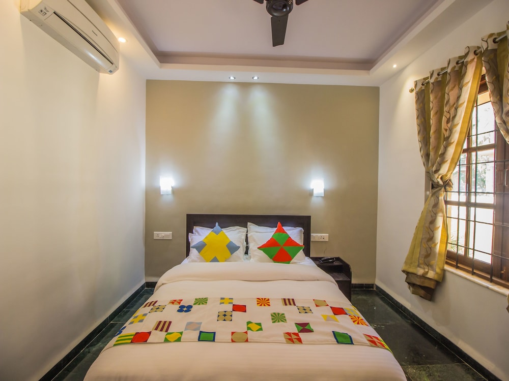 OYO 12134 Home Luxury Studio Calangute