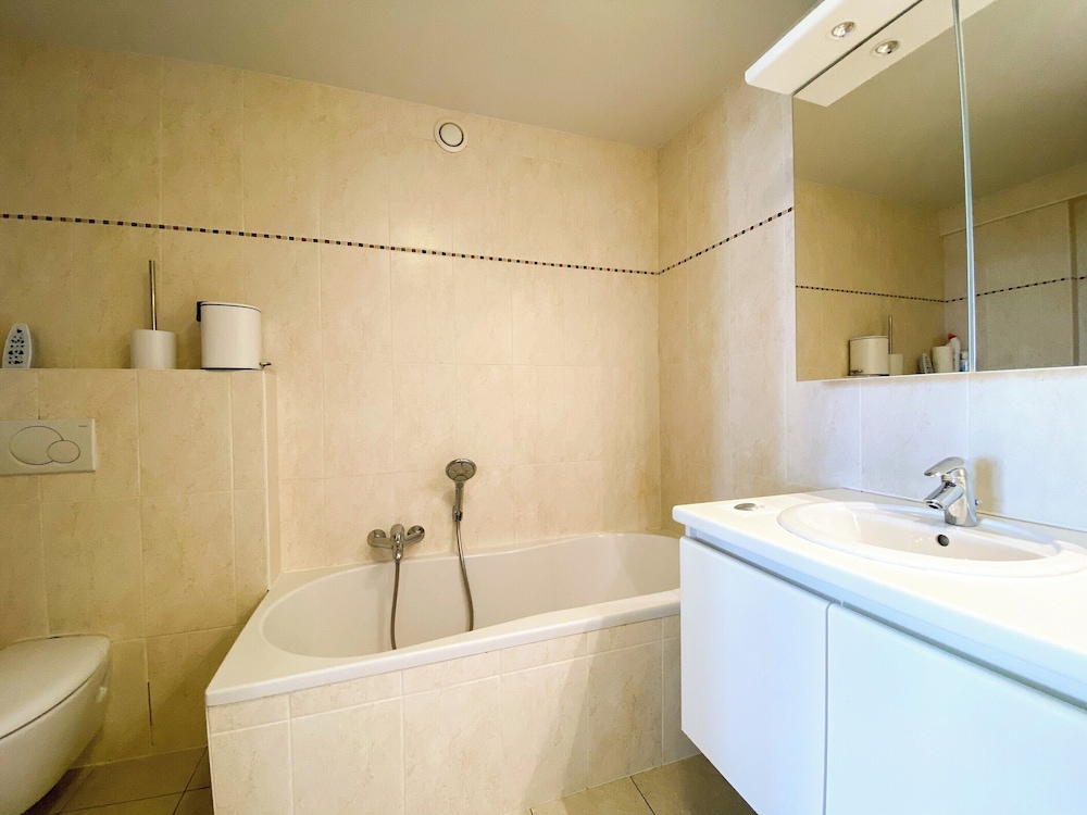 Apartment in Nieuwpoort-bad Near Beach