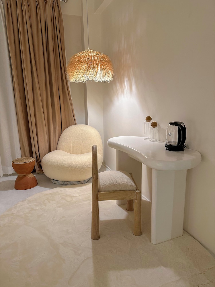 Lagom Premium Apartment Pvt Ltd