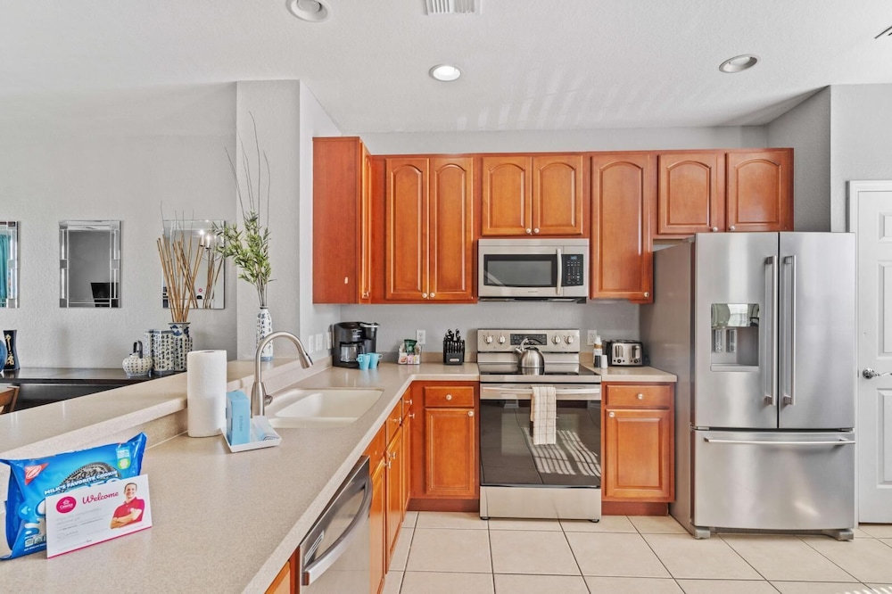 Vista Cay Swanky