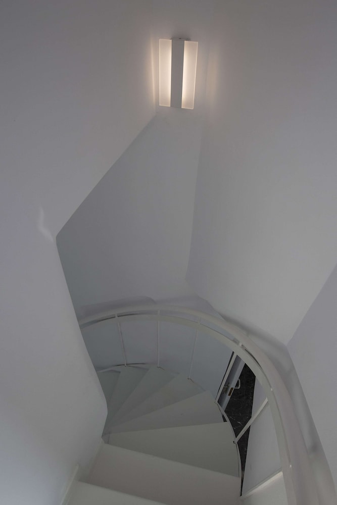 Luxury penthouse with stunning riviera view by GHH