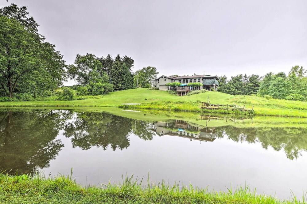 'mimis Place' ~ Ohio Countryside Duplex w/ Deck