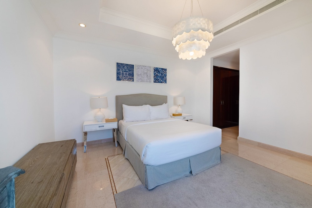 Beachfront Signature Villa - Mint Stay
