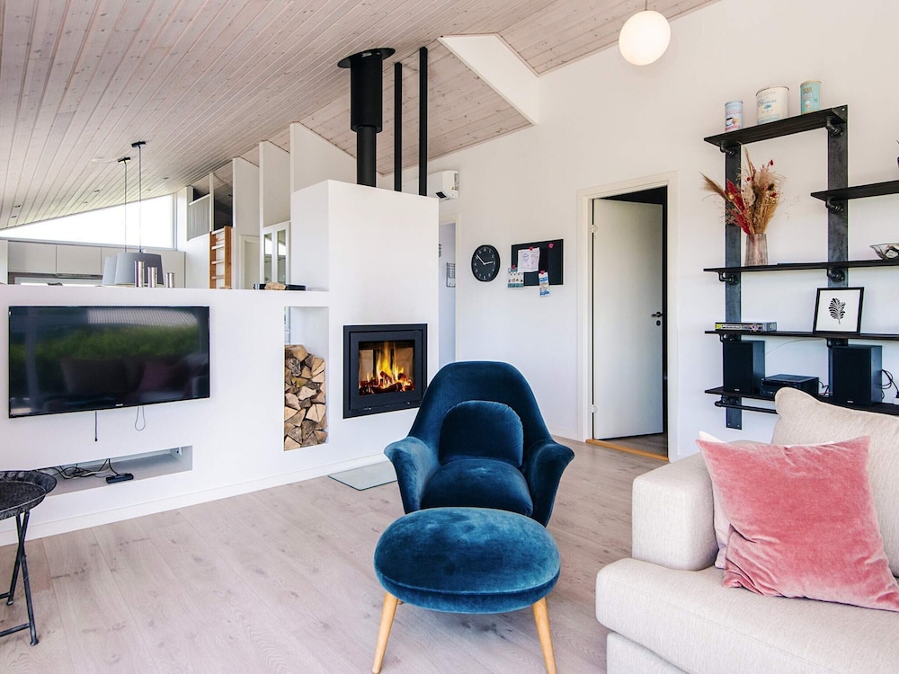 4 Star Holiday Home in Lokken