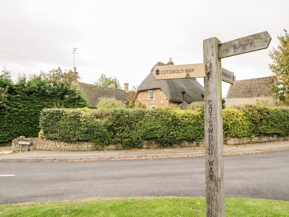 Cotstone Cottage