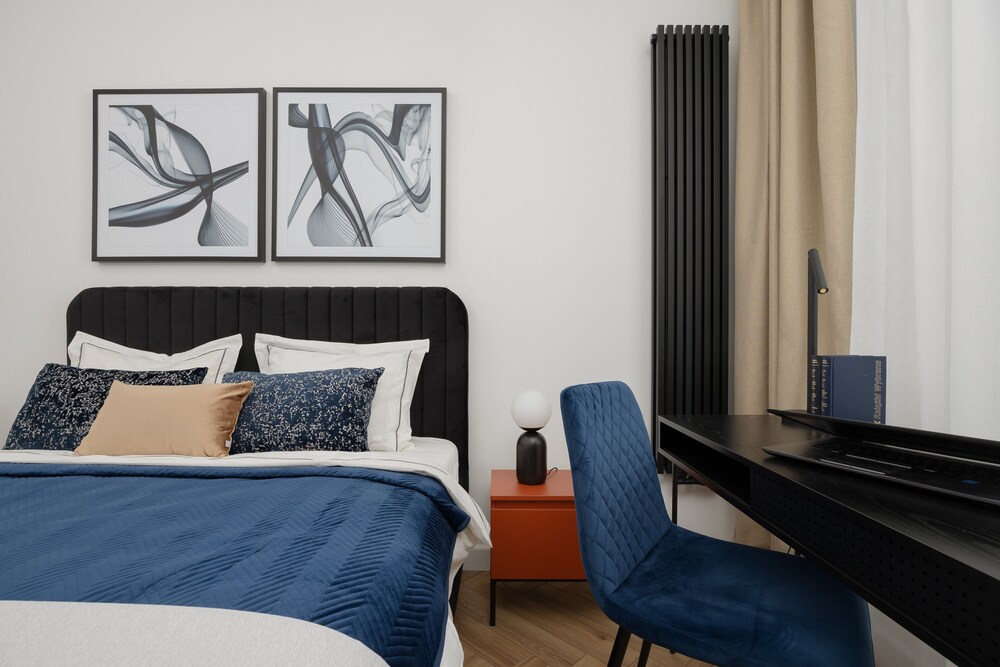 Grzybowska Apartment by Renters Prestige