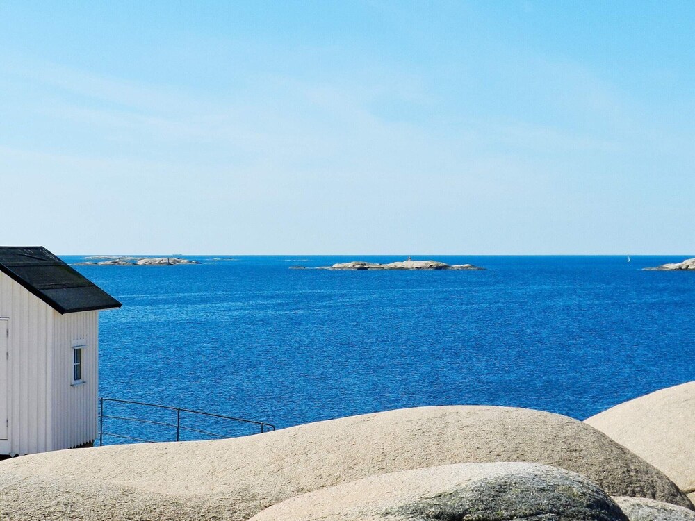 5 Person Holiday Home in Lysekil view 3
