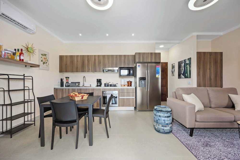 Modern Home with Lush Mountain Views and Spectacular Shaded Terrace in Private Gated Community