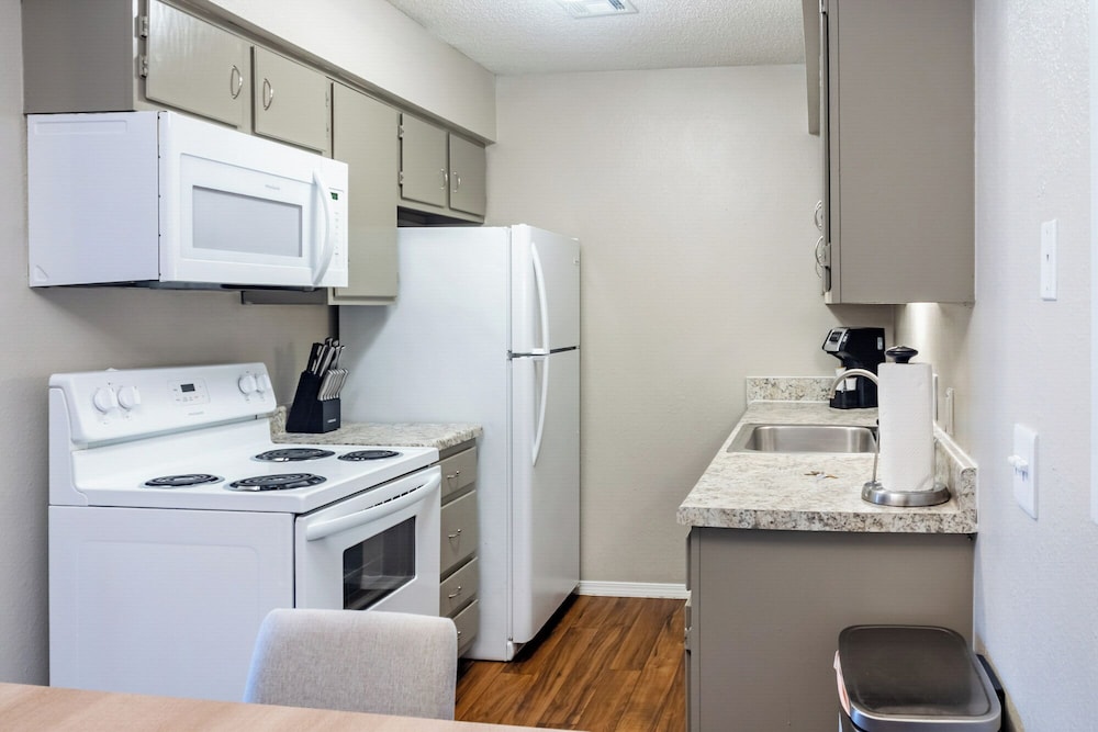 Landing at Echo Trail Apartments - 1 Bedroom In..