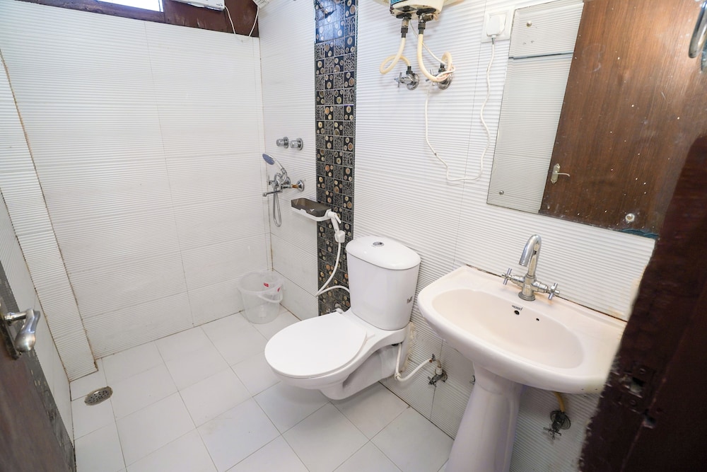 Hotel Sapphire unit of Anand Hospitality