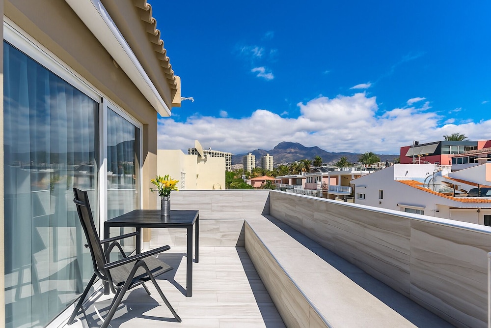 BAL Apartments - Adults Only