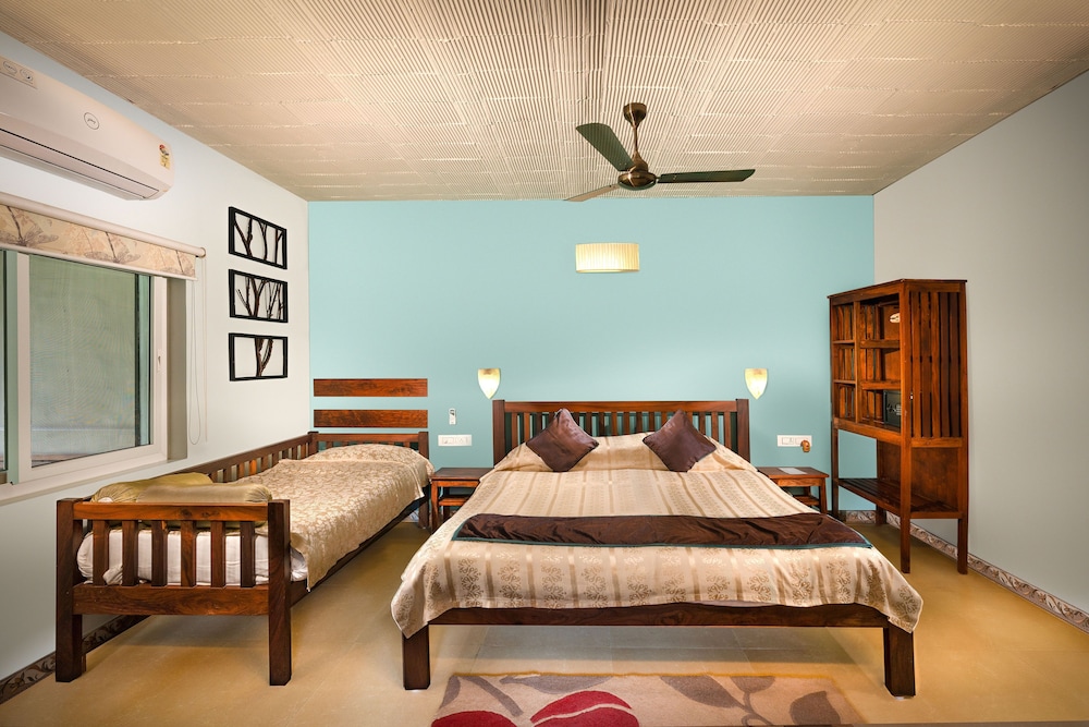 Jungle Hut Resorts