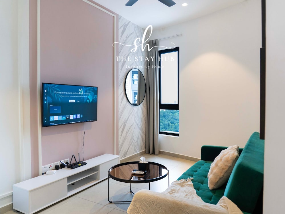 Paxtonz Luxe Suites by The Stay Hub