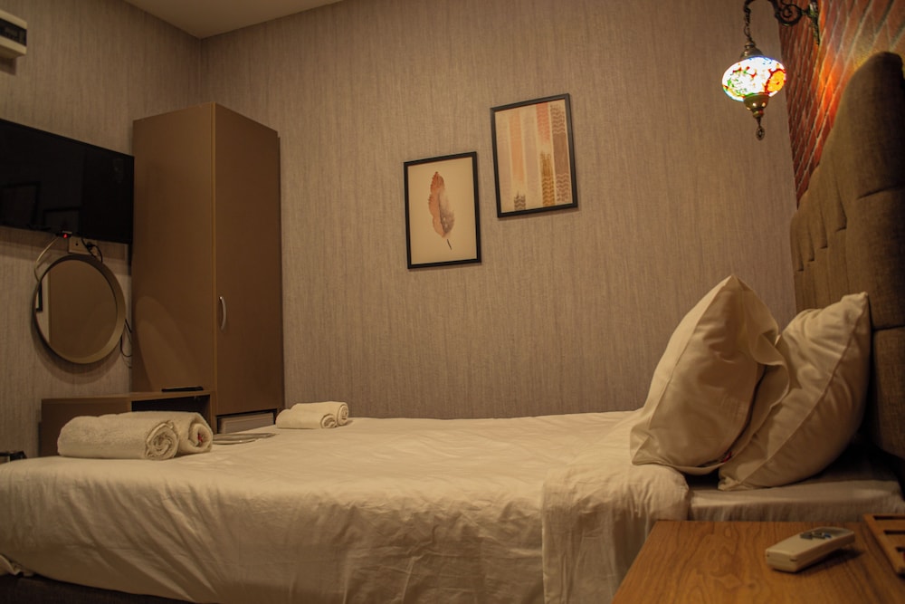 Central Stay