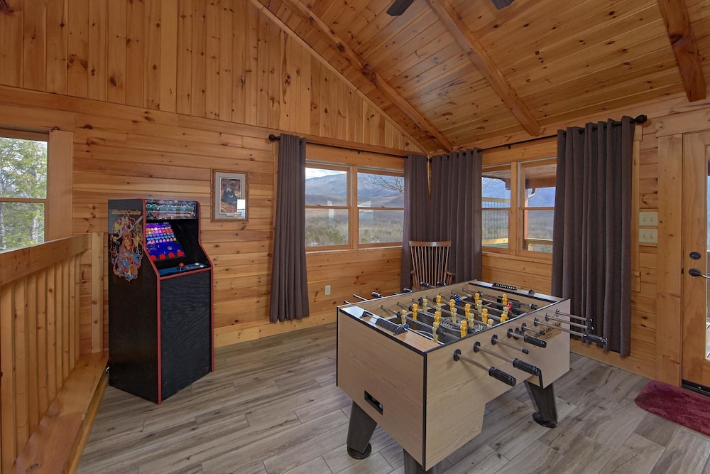 Grand View Apartment 4