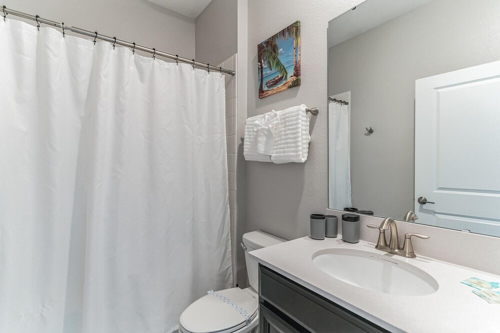 Storey Lake Resort, Private Pool, and Much More!!