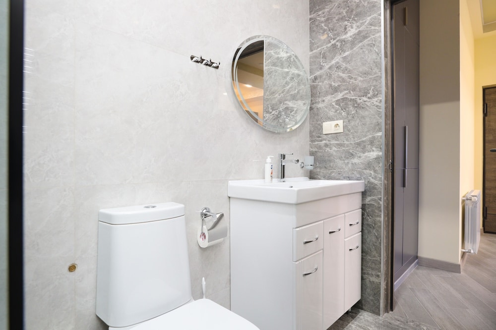 Stay Inn next to Dalma Mall