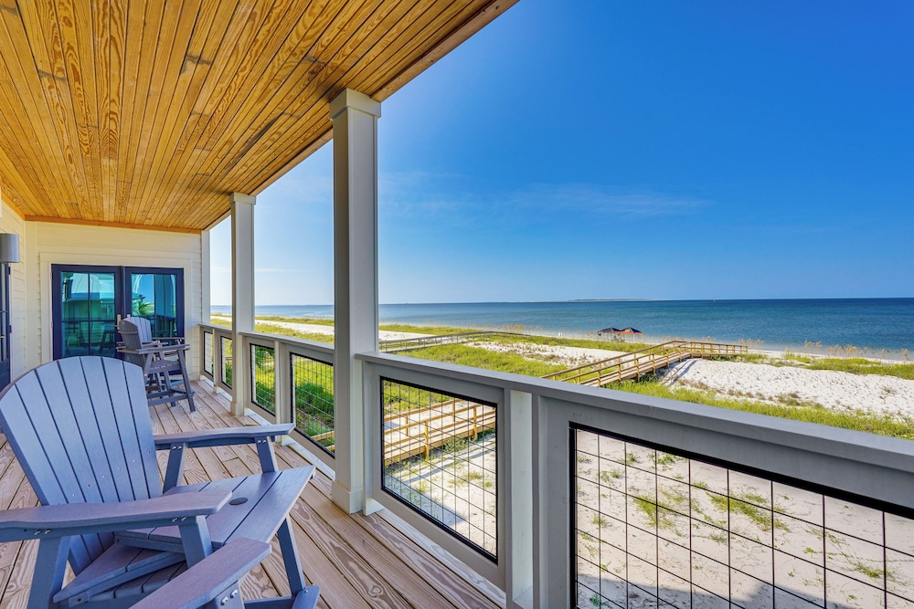 5,000+ Sq Ft! Luxe Beachfront House in Port St Joe