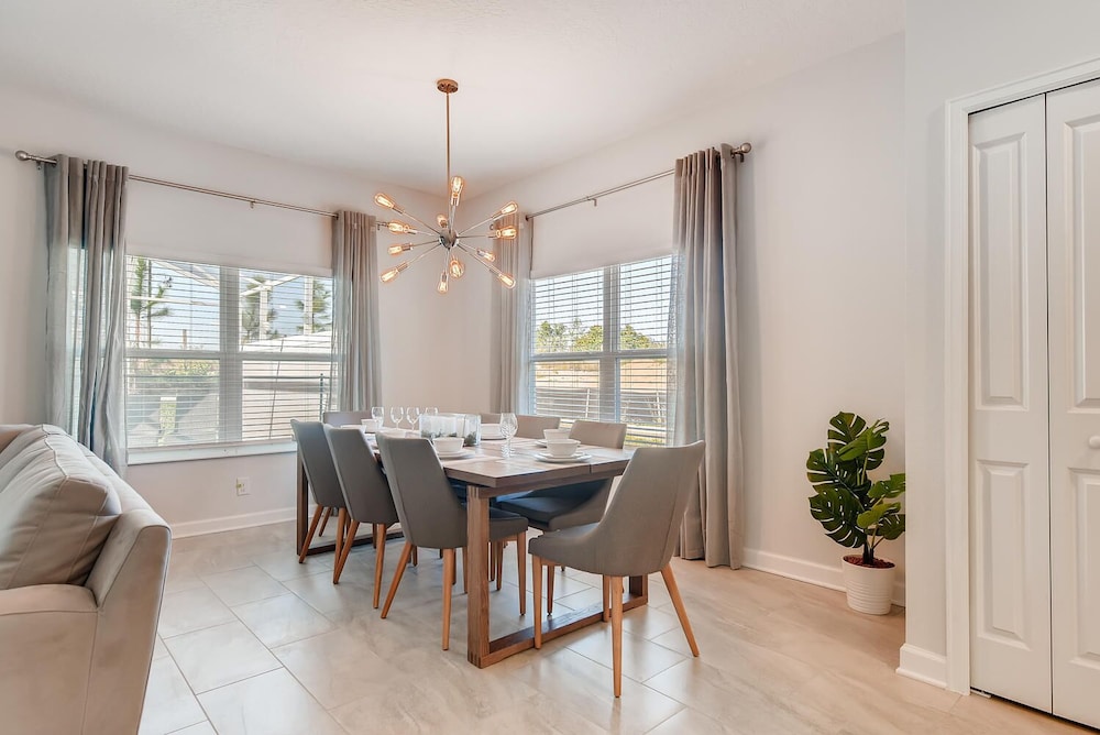 200 OC - Champions Gate - Image 3