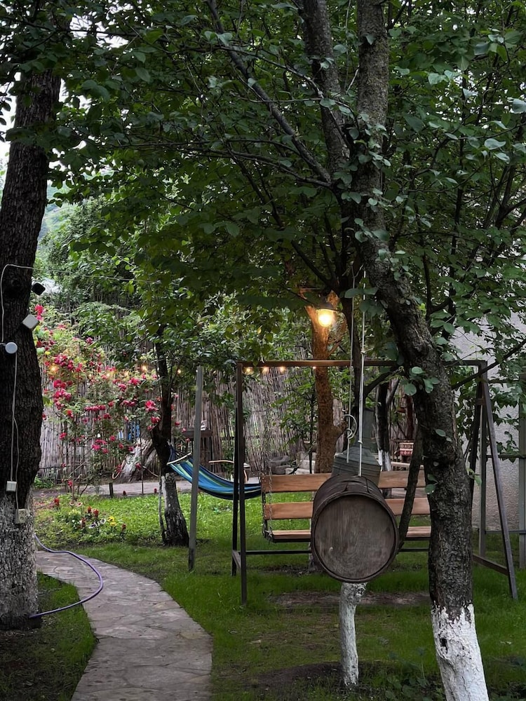 Narek B&B
