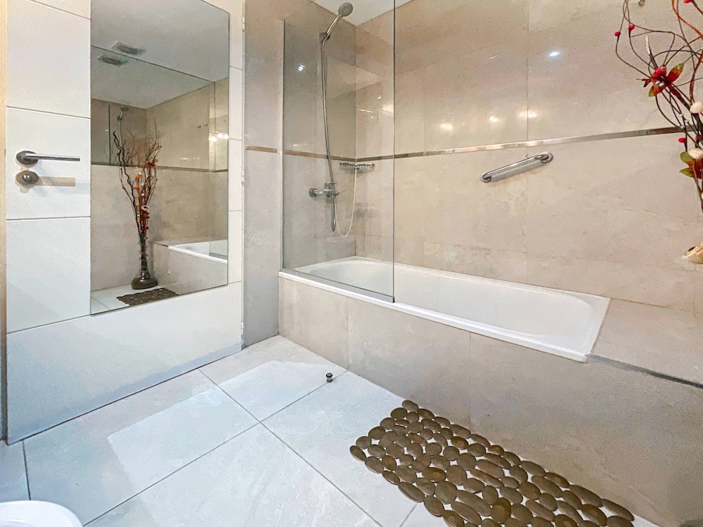 Luxury in San Telmo - Paseo de la Cisterna Num6189