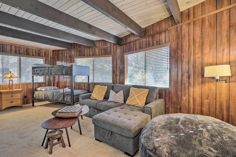 Quaint Cabin Retreat 4 Mi to Arrowhead Lake - Property Image 25